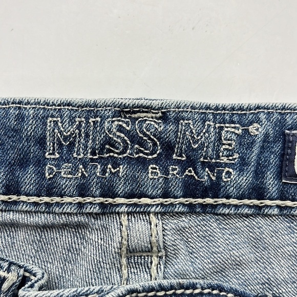 Miss Me Boyfriend Capri Size 28 - Picture 8 of 16